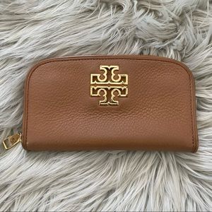TORY BURCH Britten Zip Continental Wallet